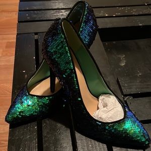 Never been worn 8.5 Blue/Green Sequin Heels